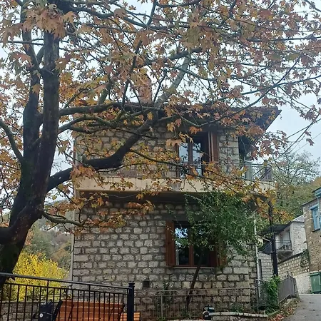Ferienhaus Gouvas Stone House Karpenísion