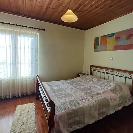 Dom wakacyjny Gouvas Stone House Karpenísion