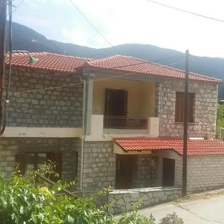 Gouvas Stone House Karpenísion